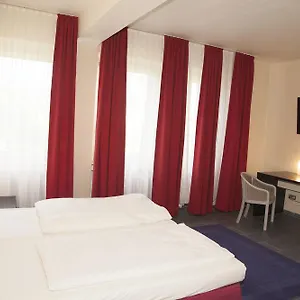 A&o Hauptbahnhof Otel