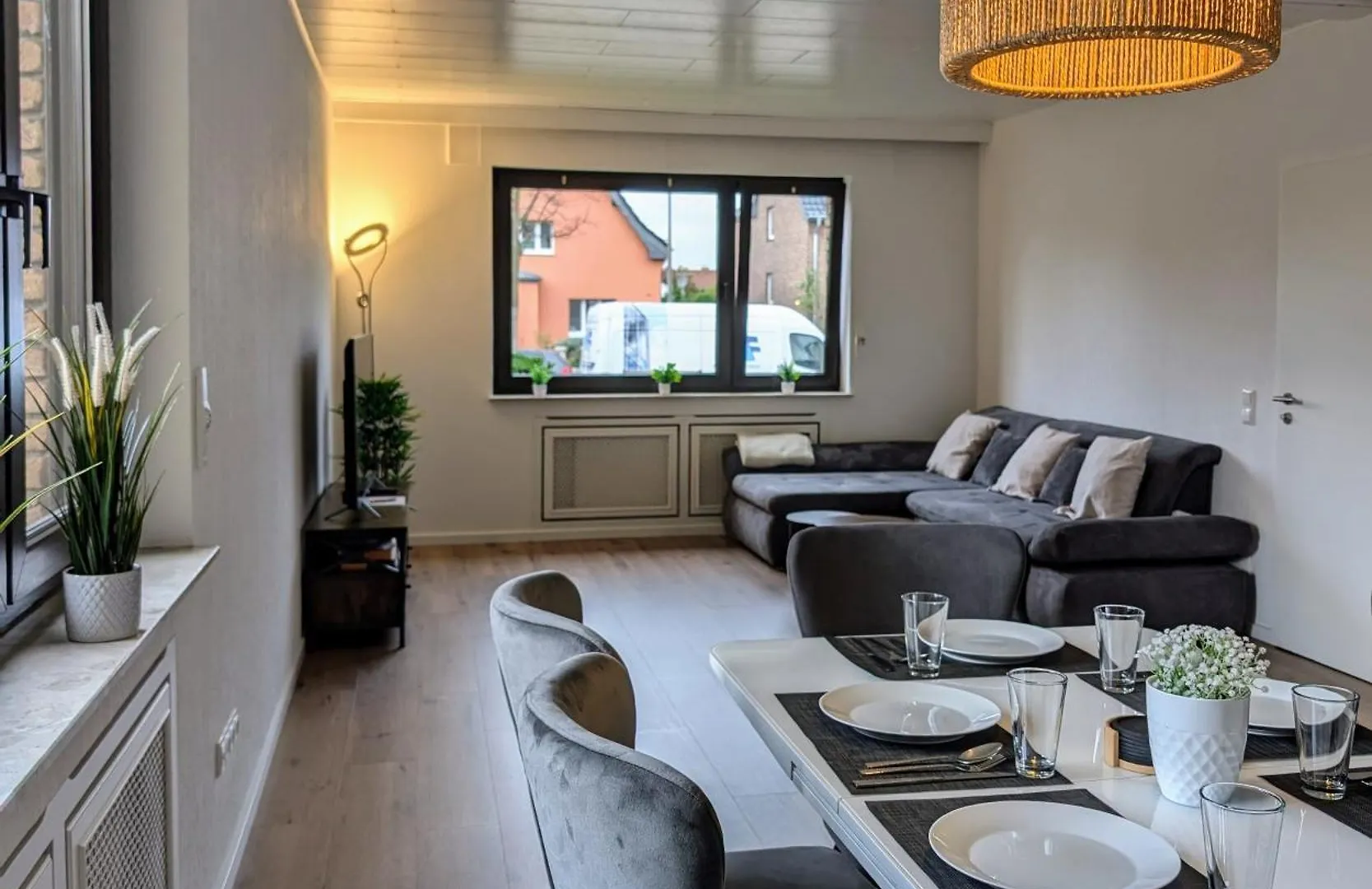 Luxus Apartment Huerth Zentral-Phantasialand-Koeln-Messe