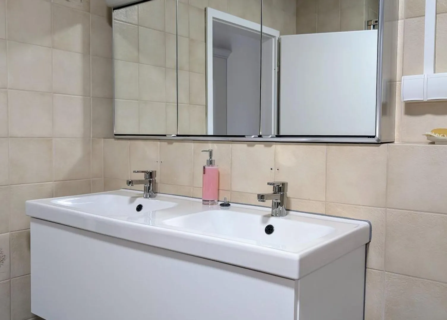 Luxus Apartment Huerth Zentral-Phantasialand-Koeln-Messe Almanya